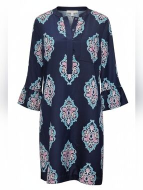 CROWN & IVY | NAVY MEDALLION FLUTTER SLEEVE SHEATH DRESS